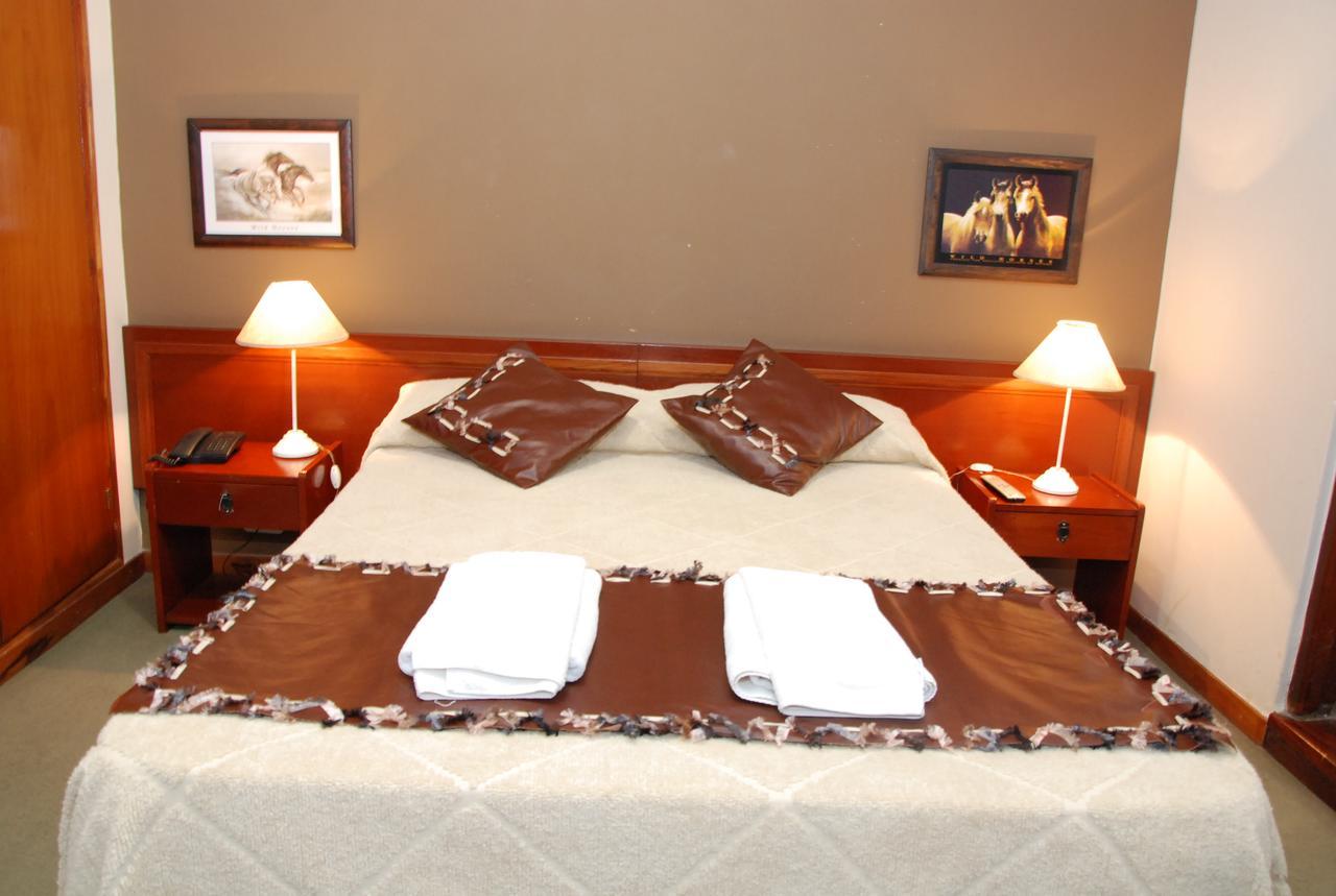 Hotel Savoy 산티아고 델 에스테로 외부 사진